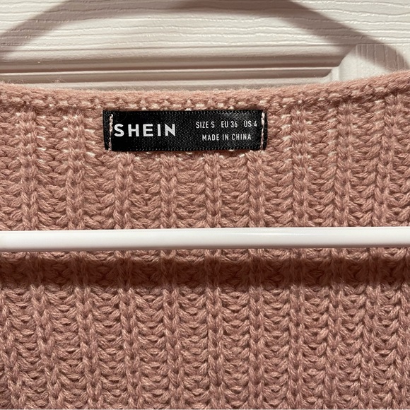 SHEIN Women’s Ruched Knit Long-Sleeve V-Neck Cropped Sweater - mauve, size S - Picture 5 of 6
